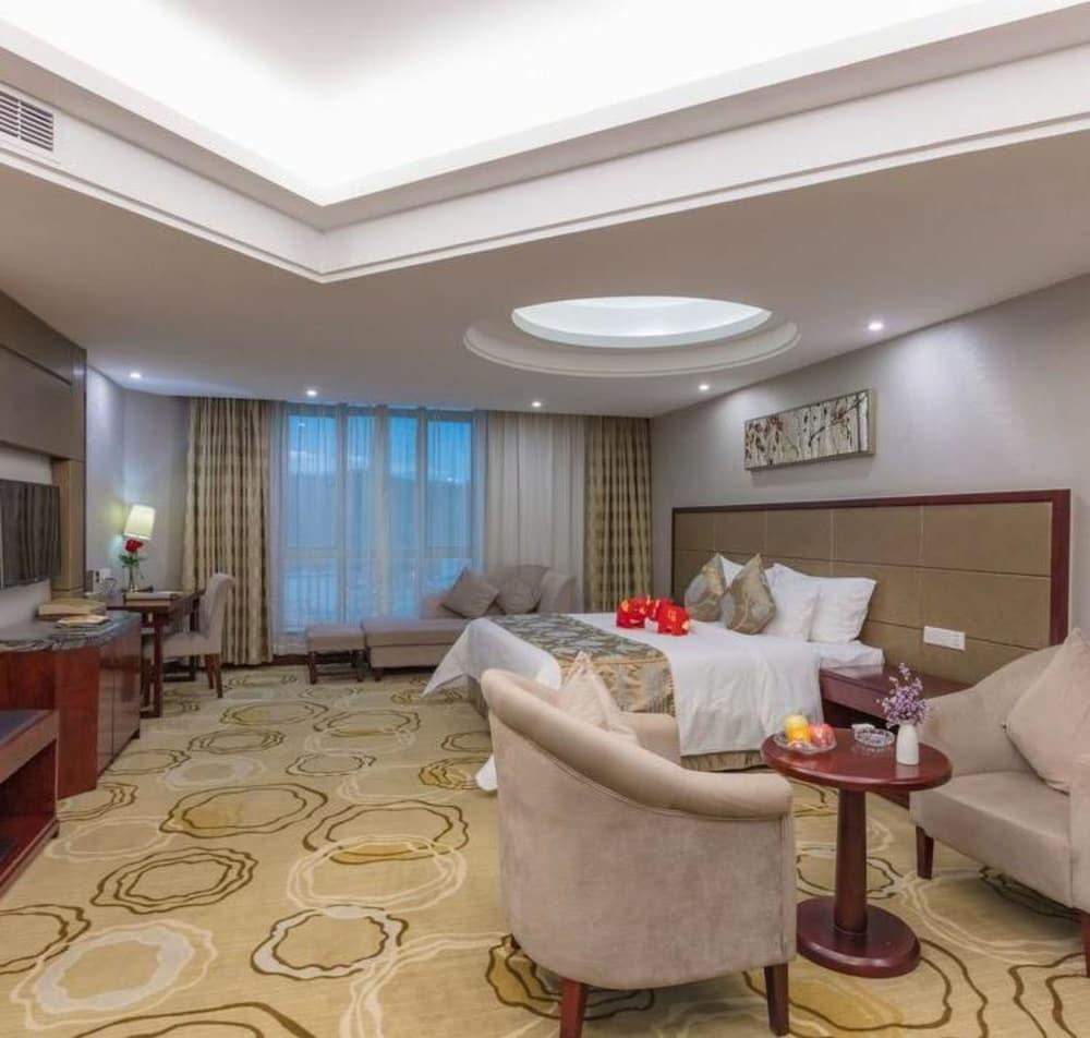Manhatton Hotel จูไห่ ภายนอก รูปภาพ