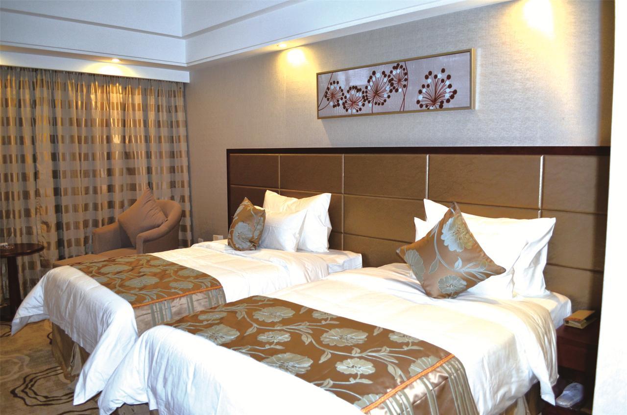 Manhatton Hotel จูไห่ ภายนอก รูปภาพ